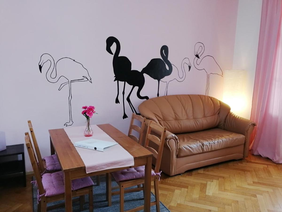Flamingo Apartments Прага Экстерьер фото